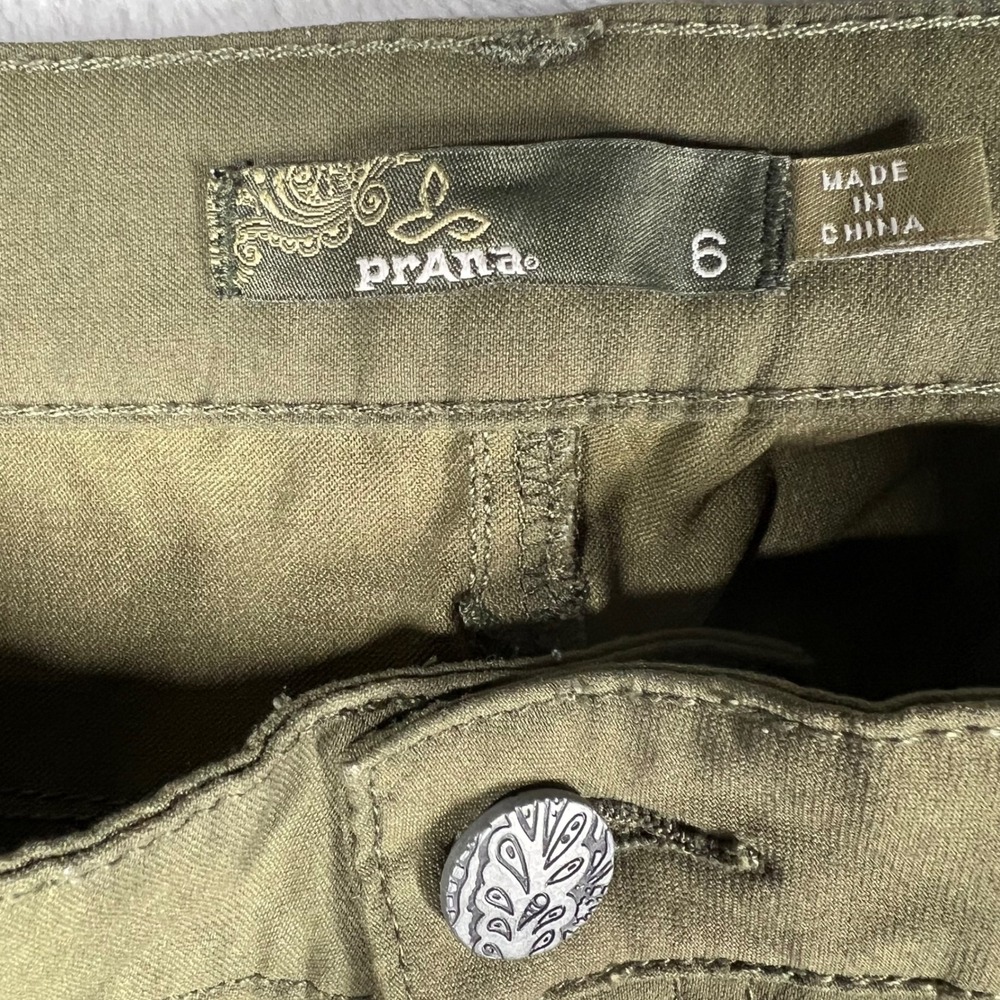 Prana Women Olive Green Cargo Pants Slim Fit Outdoor Hiking Size 6 - Picture 2 of 8